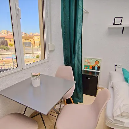 Quarto em Acomodações Particulares Cost Mercado Málaga